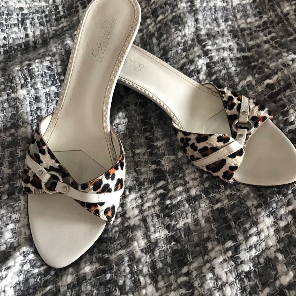Darling sandals!